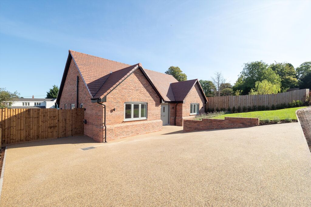 Image of The Vineyards, Ash Lane, Bearley CV37.