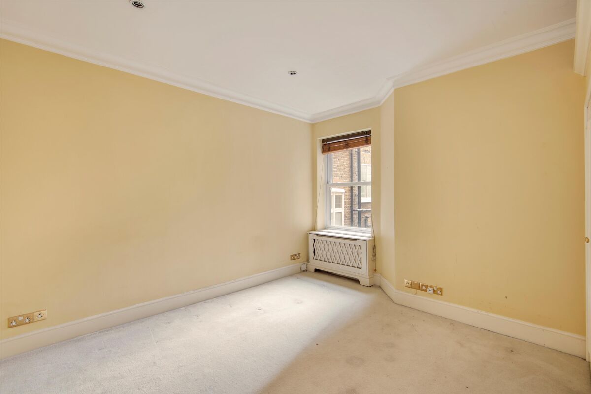 flat for sale in Bolton Gardens, London, SW5 STK012105474 Knight Frank