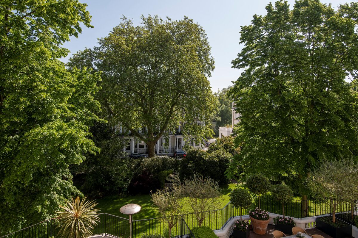 flat for sale in Onslow Gardens, London, SW7 STK012110029 Knight Frank