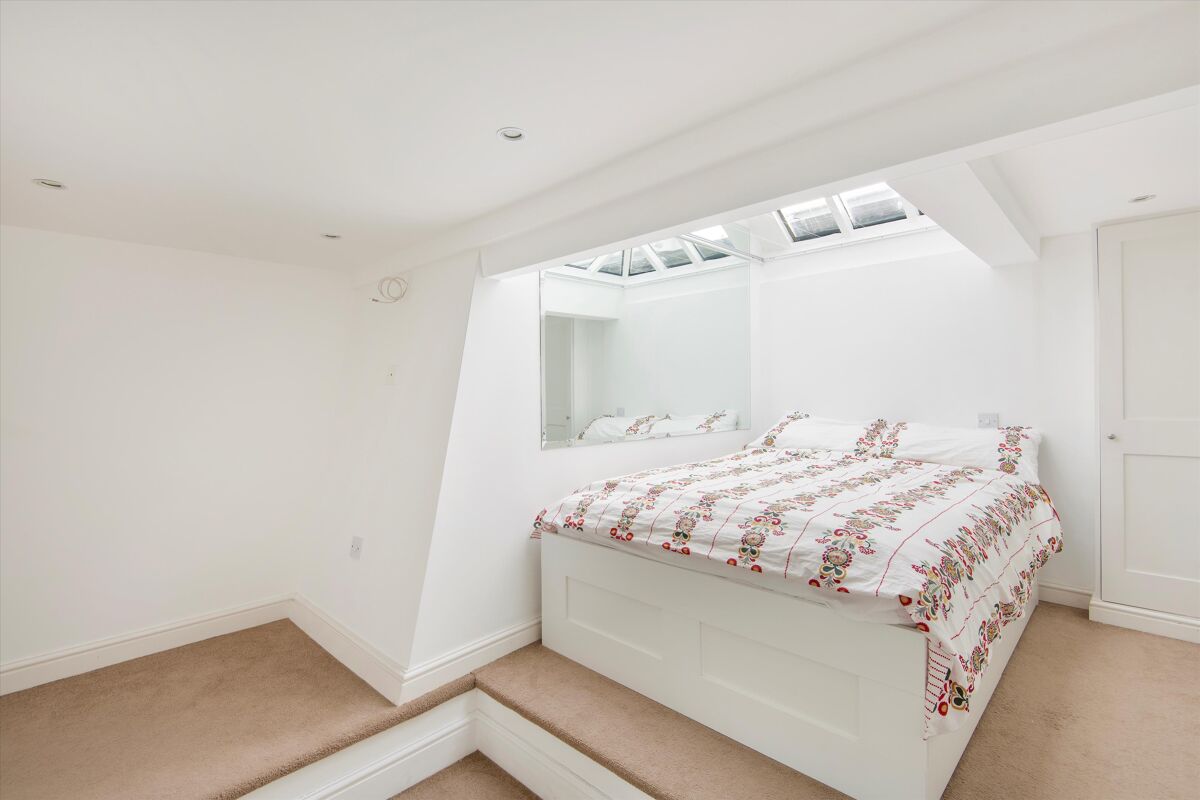 flat for sale in Bolton Gardens, Earls Court, London, SW5