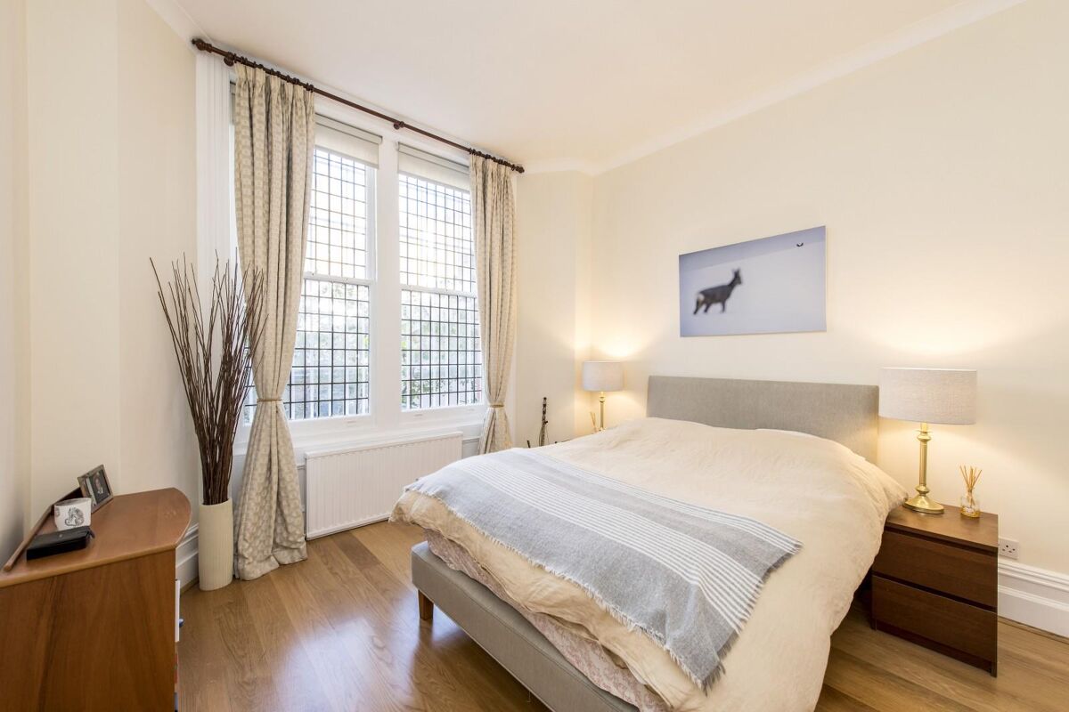 flat for sale in Rosary Gardens, South Kensington, London, SW7 ...