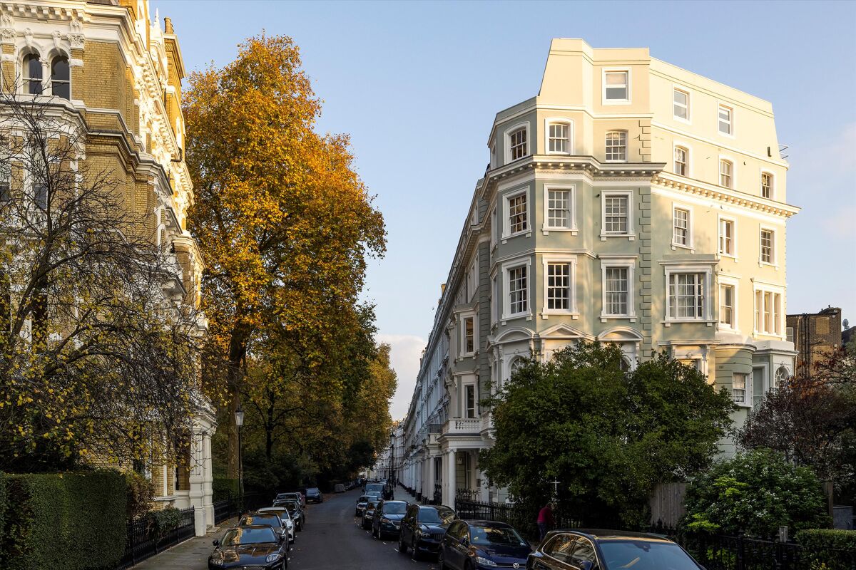 flat for sale in Cornwall Gardens, South Kensington SW7 STK012200229
