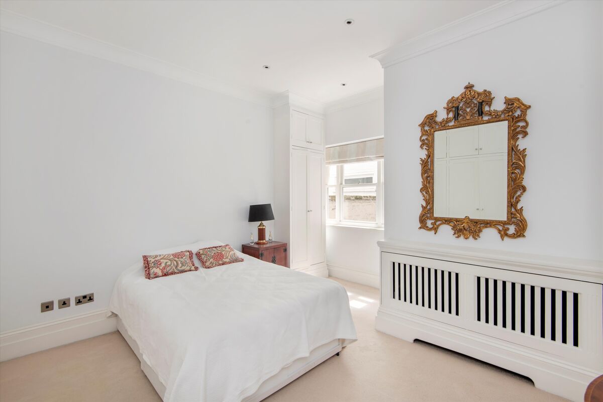 flat for sale in Queen's Gate Terrace, South Kensington, London, SW7 ...