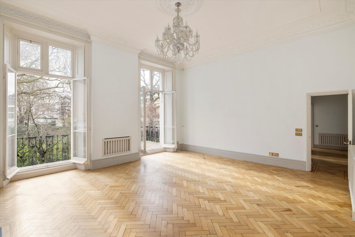 flat for sale in Onslow Gardens, London, SW7 STK012231437 Knight Frank