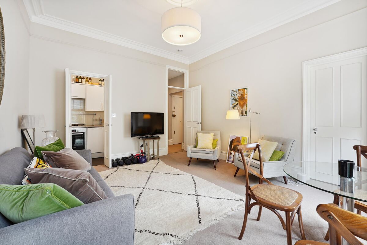 flat for sale in Bina Gardens, London SW5 STK012269002 Knight Frank
