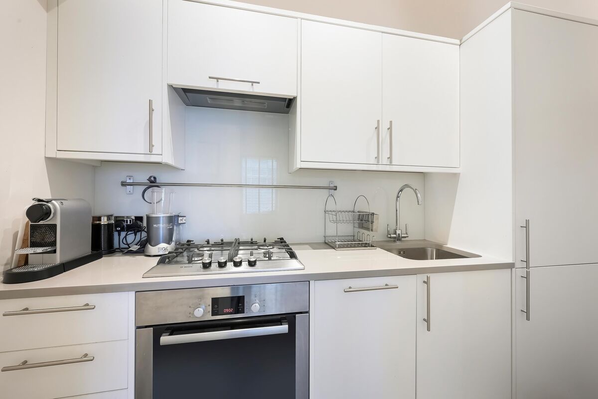 flat for sale in Bina Gardens, London SW5 STK012269002 Knight Frank