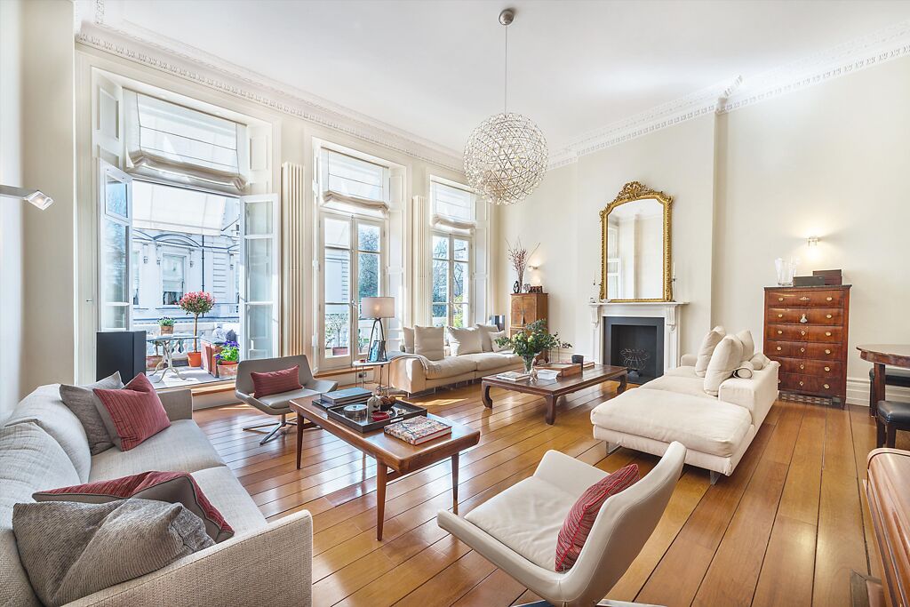 Image of Queen's Gate Gardens, South Kensington SW7
