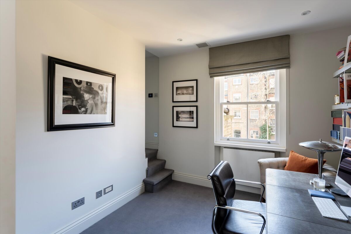 flat for sale in Hereford Square, South Kensington SW7 STK012326406