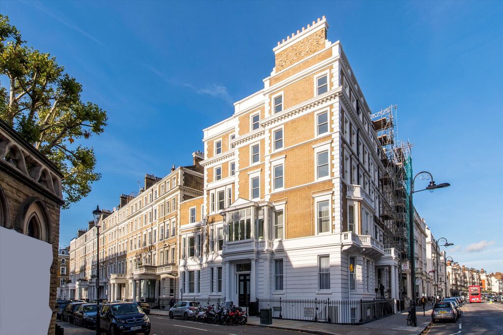 Image of Gloucester Road, South Kensington SW7