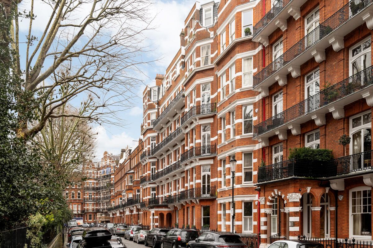flat for sale in Barkston Gardens, London SW5 STK012387149 Knight Frank