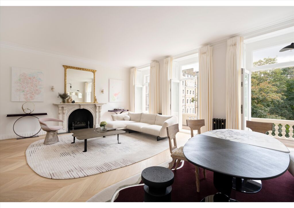 Image of Queen's Gate Gardens, South Kensington SW7