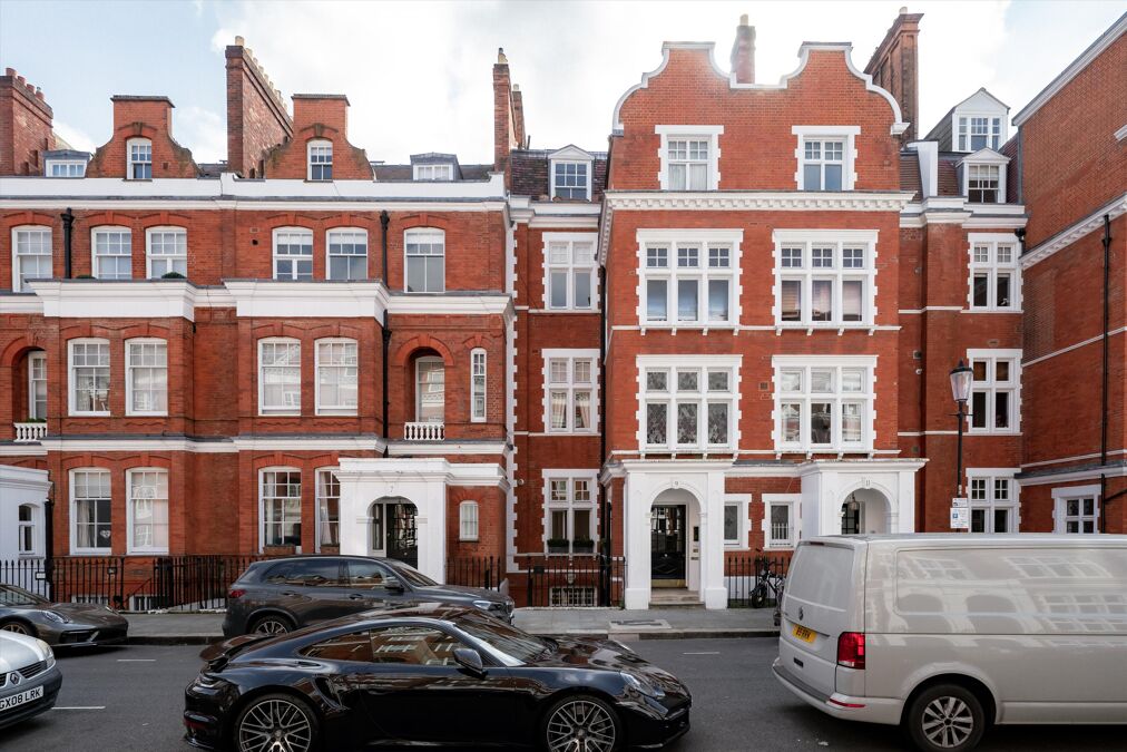 Image of Evelyn Gardens, London, SW7