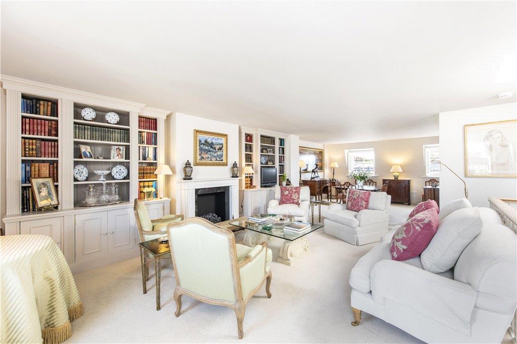Maisonette For Sale In Queens Gate South Kensington - 