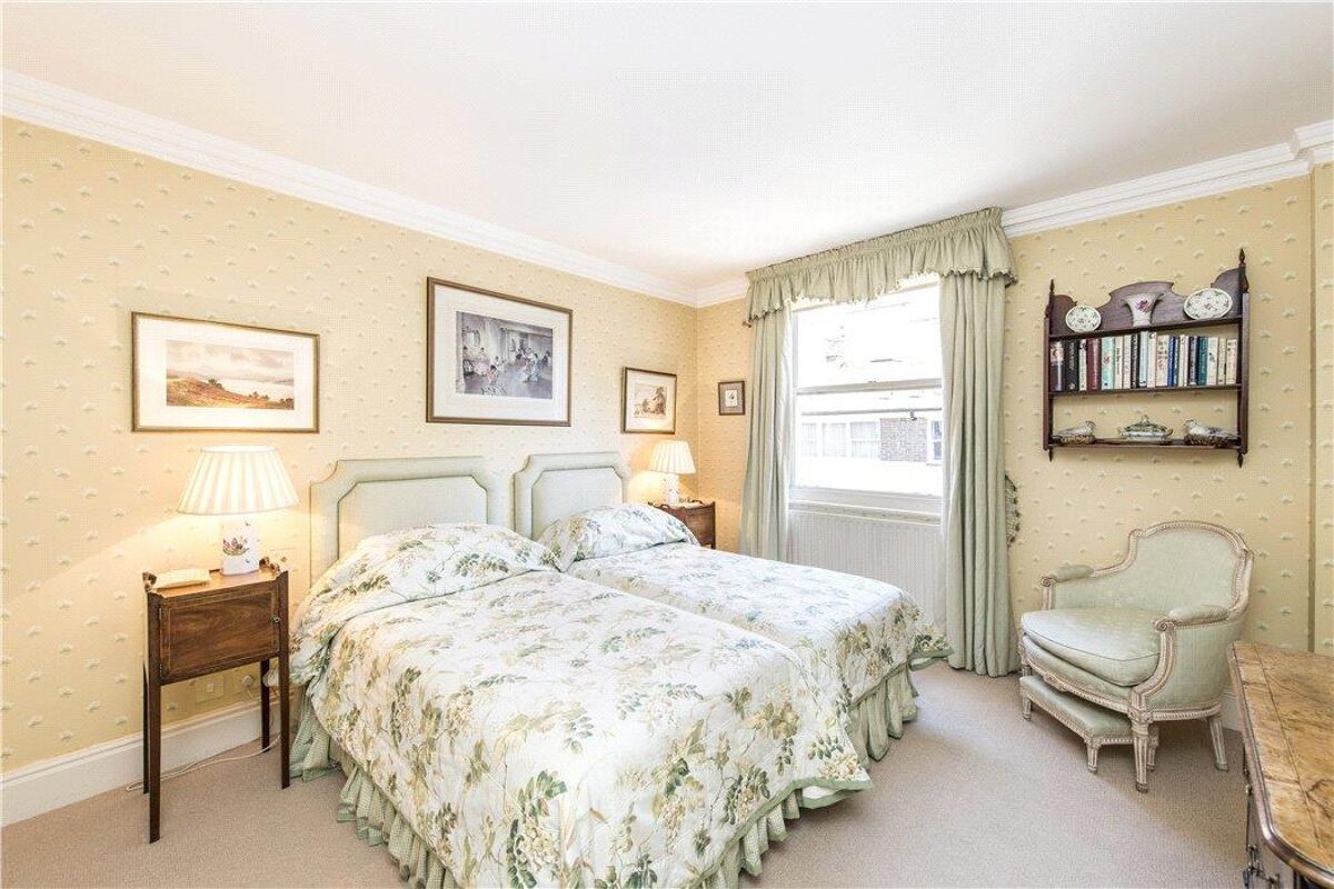 house for sale in Stanhope Gardens, South Kensington, London, SW7