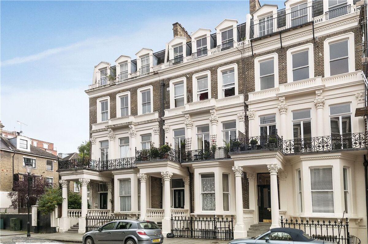 flat for sale in Earls Court Square, Earls Court, London, SW5 ...