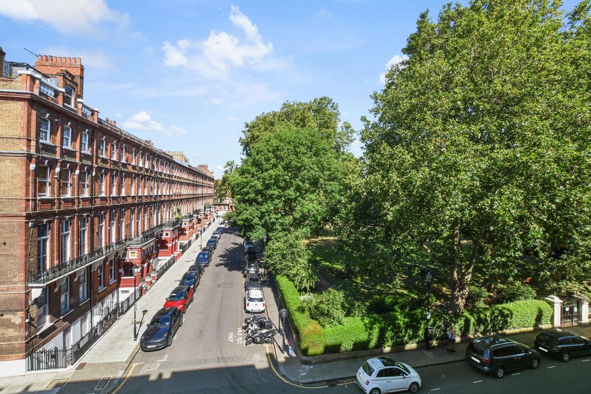 flat for sale in Nevern Square, London, SW5 STK200005 Knight Frank
