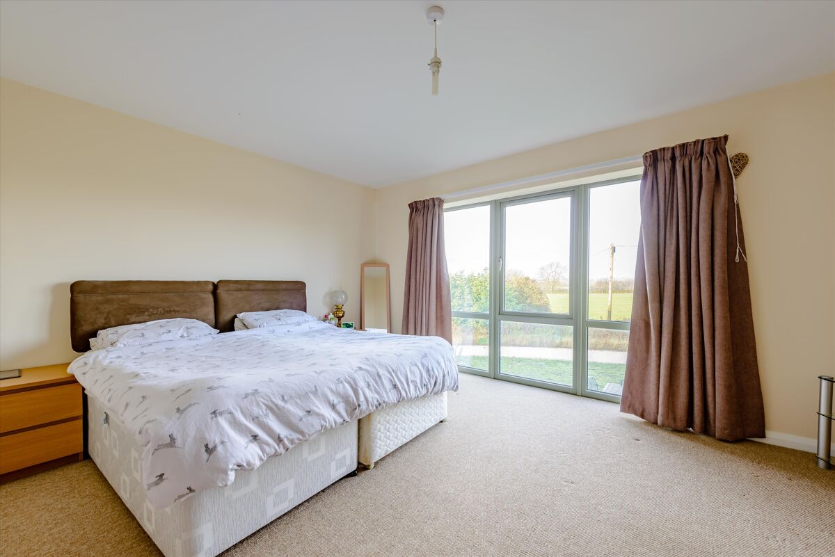 house for sale in Broadwell, Rugby, Warwickshire, CV23 STR012003835