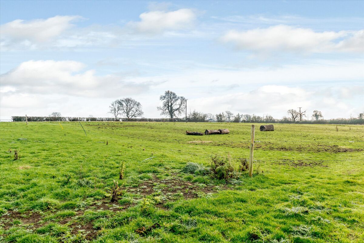 house for sale in Broadwell, Rugby, Warwickshire, CV23 STR012003835