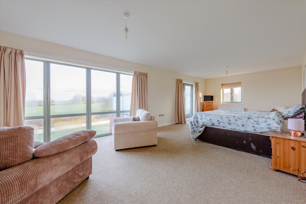 house for sale in Broadwell, Rugby, Warwickshire, CV23 STR012003835