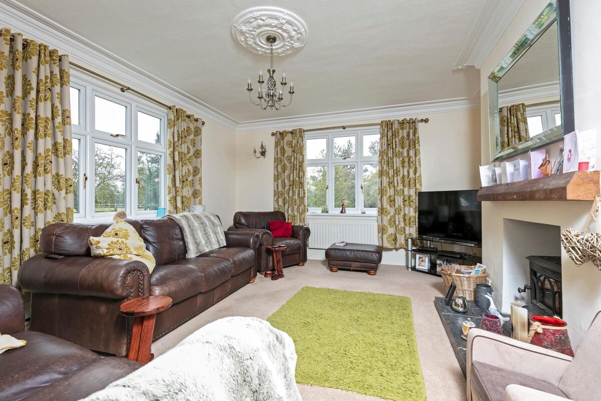 house for sale in Spernal Lane, Spernal, Studley, Warwickshire, B80