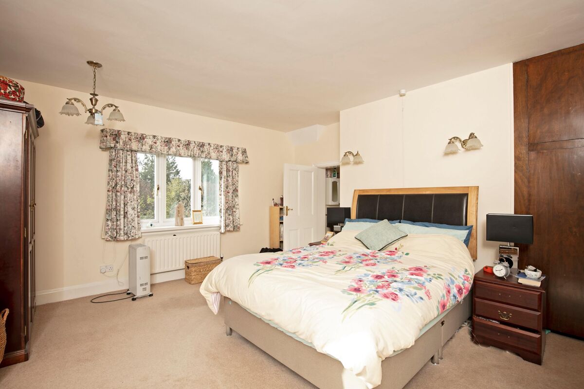 house for sale in Spernal Lane, Spernal, Studley, Warwickshire, B80