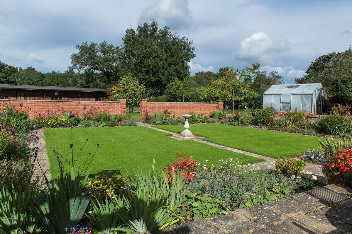 bungalow for sale in Haseley Knob, Warwick, Warwickshire, CV35