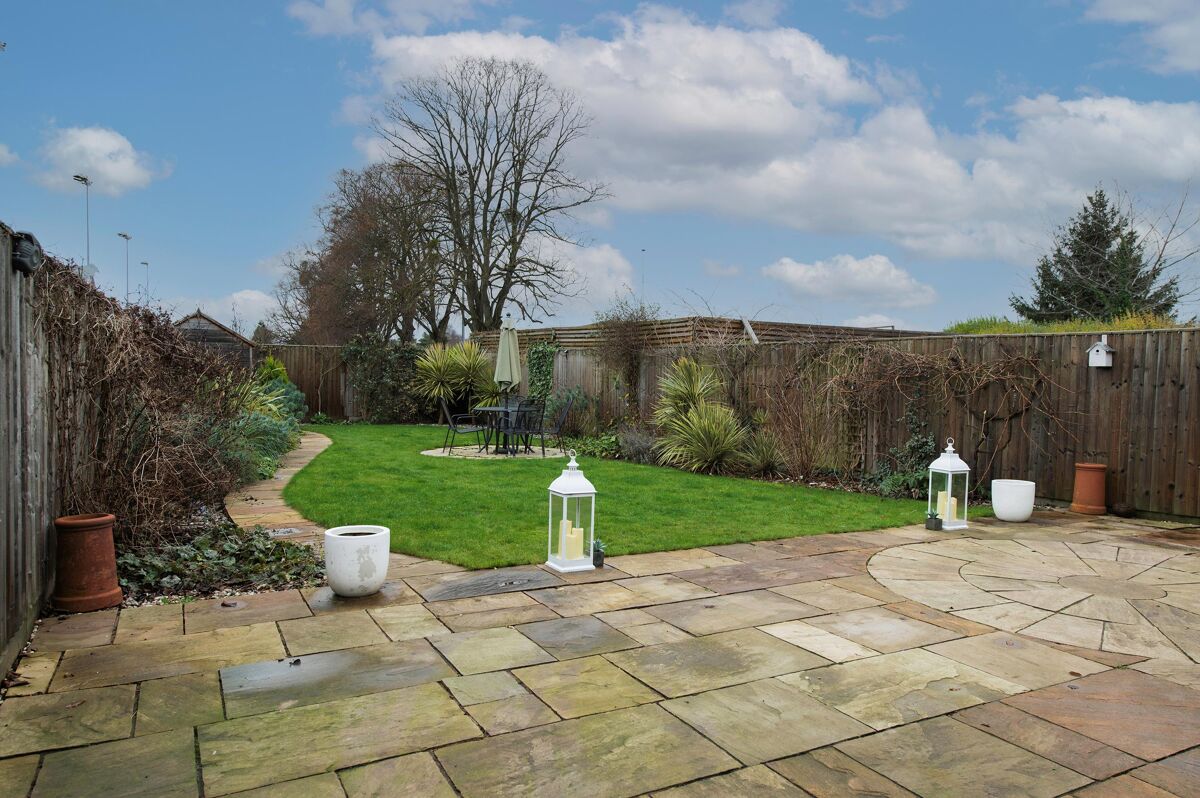 house for sale in Loxley Road, StratforduponAvon, Warwickshire, CV37