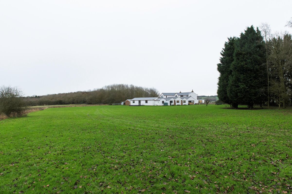 house for sale in Staverton, Northamptonshire, NN11 STR012027055