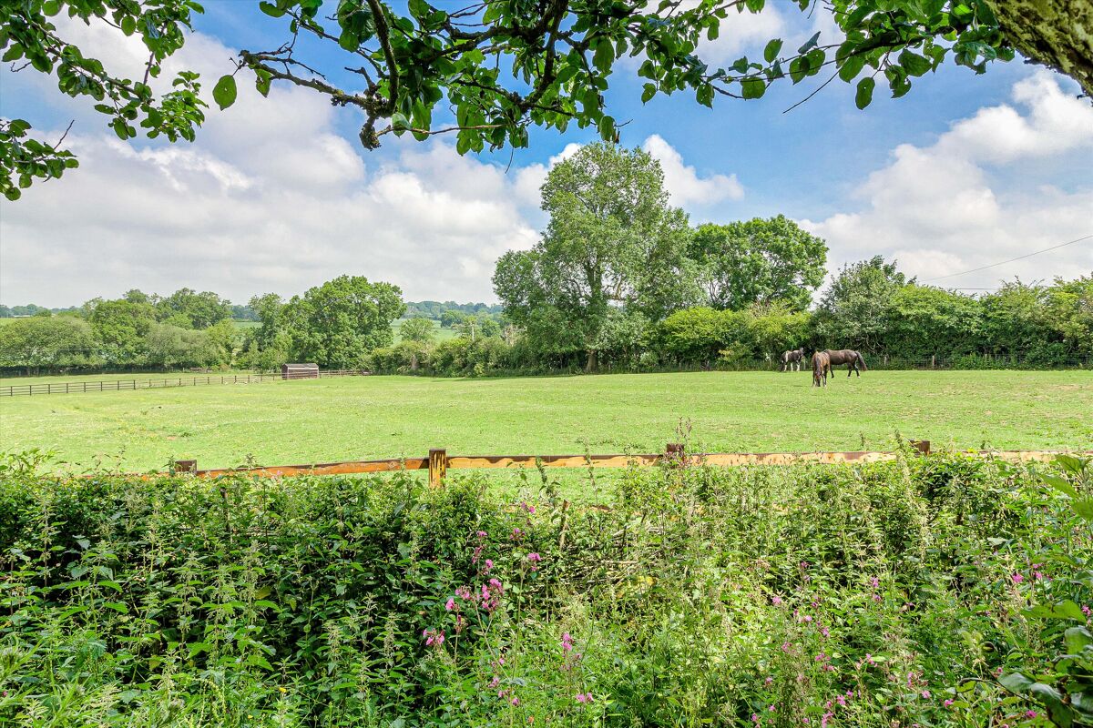 house for sale in Foxhill Road, West Haddon, Northampton, Northamptonshire, NN6. STR012033462