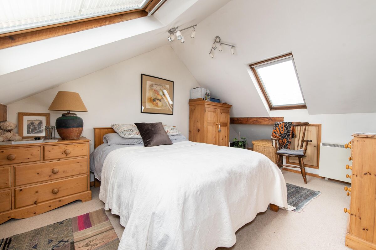 house for sale in Broad Walk, StratforduponAvon, Warwickshire, CV37