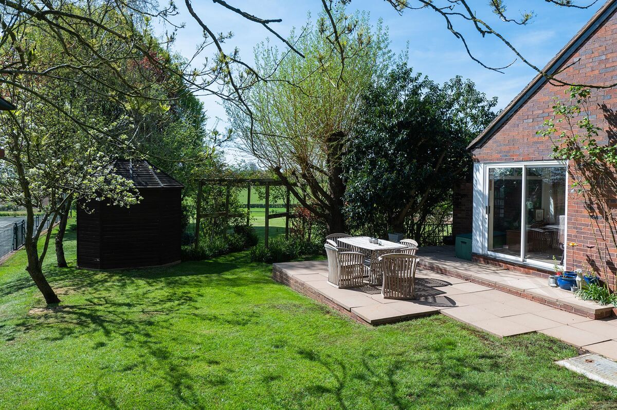 house for sale in Pathlow, StratforduponAvon, Warwickshire, CV37. STR012050248 Knight Frank