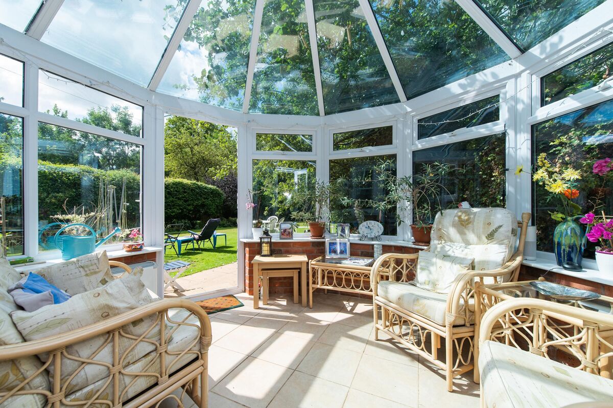 house for sale in 350 Birmingham Road, StratforduponAvon