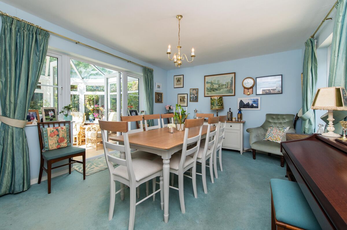 house for sale in 350 Birmingham Road, StratforduponAvon