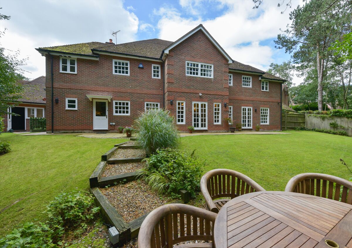 house for sale in Fairlight Drive, Barnt Green, Birmingham