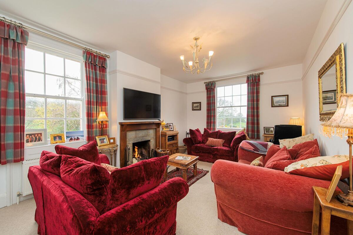 farmhouse for sale in New Road, Alderminster, StratforduponAvon