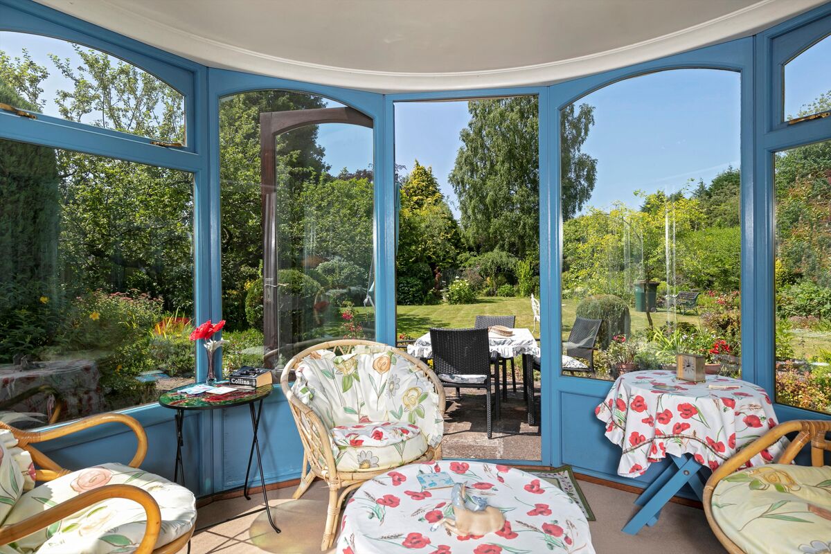 house for sale in Gibbet Hill Road, Coventry, West Midlands, CV4 STR012086298 Knight Frank