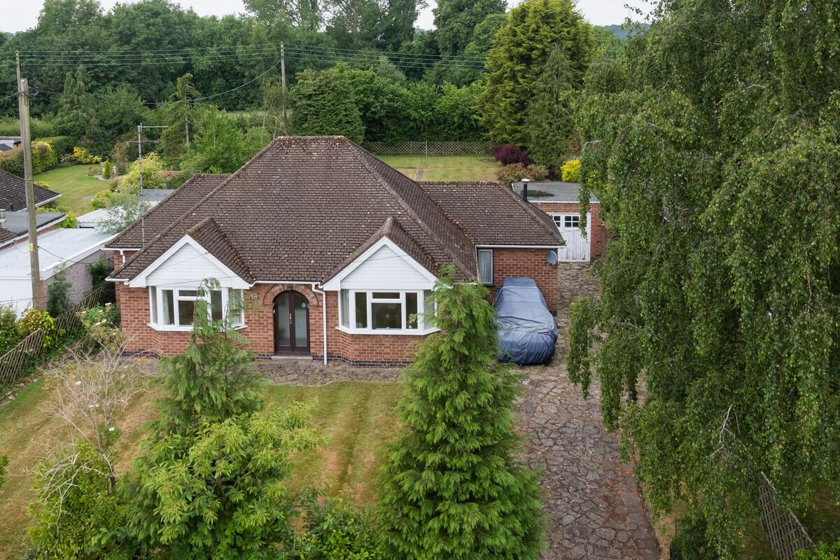 bungalow for sale in Station Road, Hatton, Warwick, Warwickshire, CV35