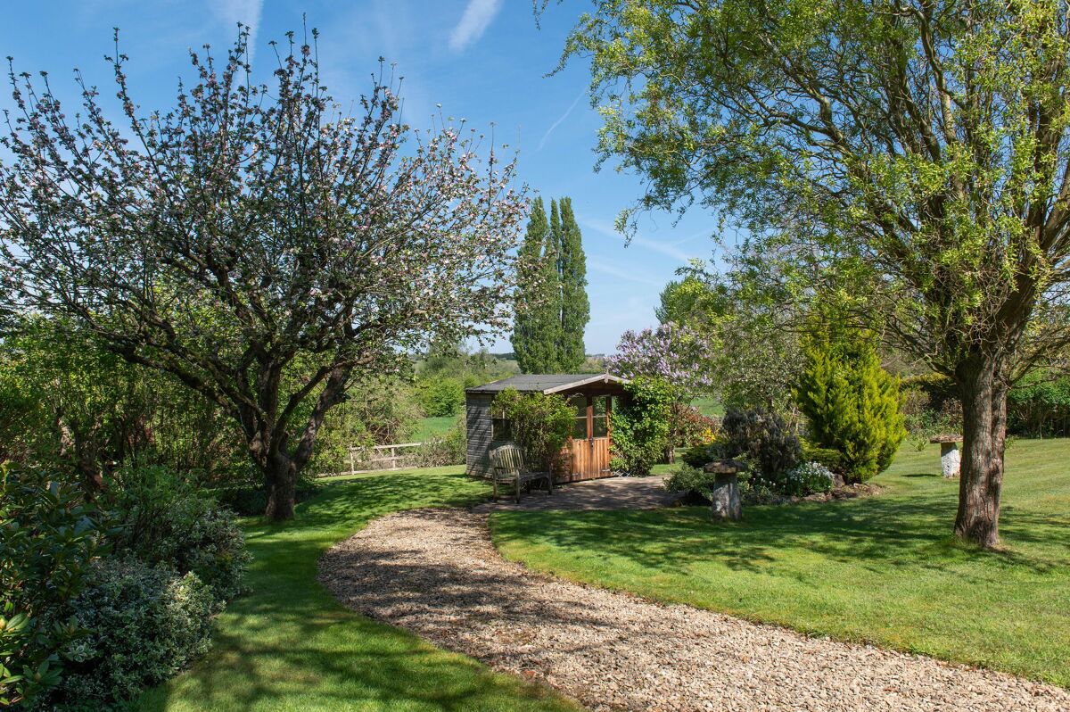 house for sale in Alveston Lane, Alveston, StratforduponAvon