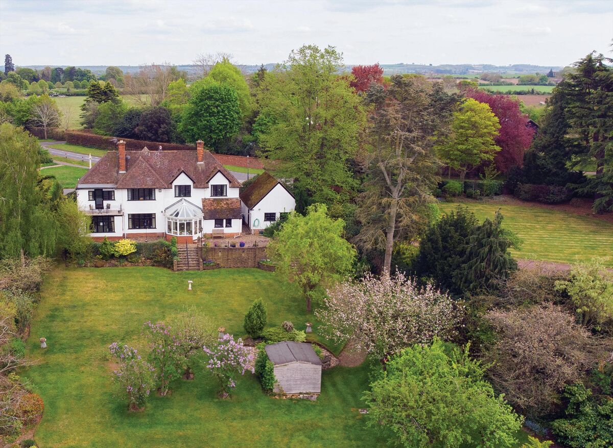 house for sale in Alveston Lane, Alveston, StratforduponAvon