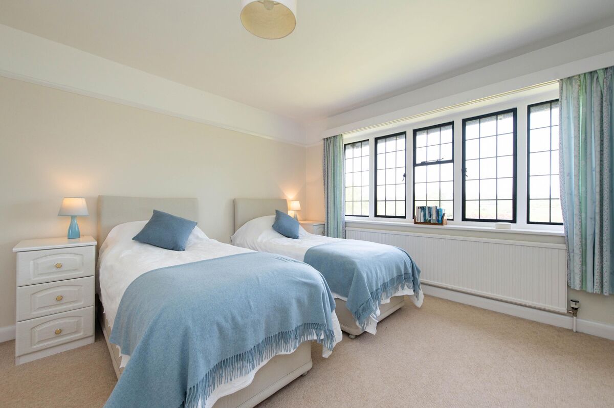 house for sale in Alveston Lane, Alveston, StratforduponAvon