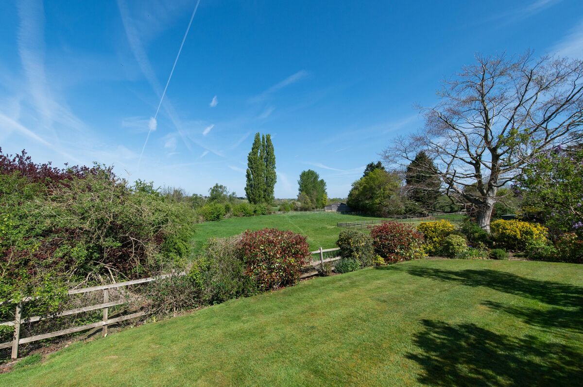 house for sale in Alveston Lane, Alveston, StratforduponAvon