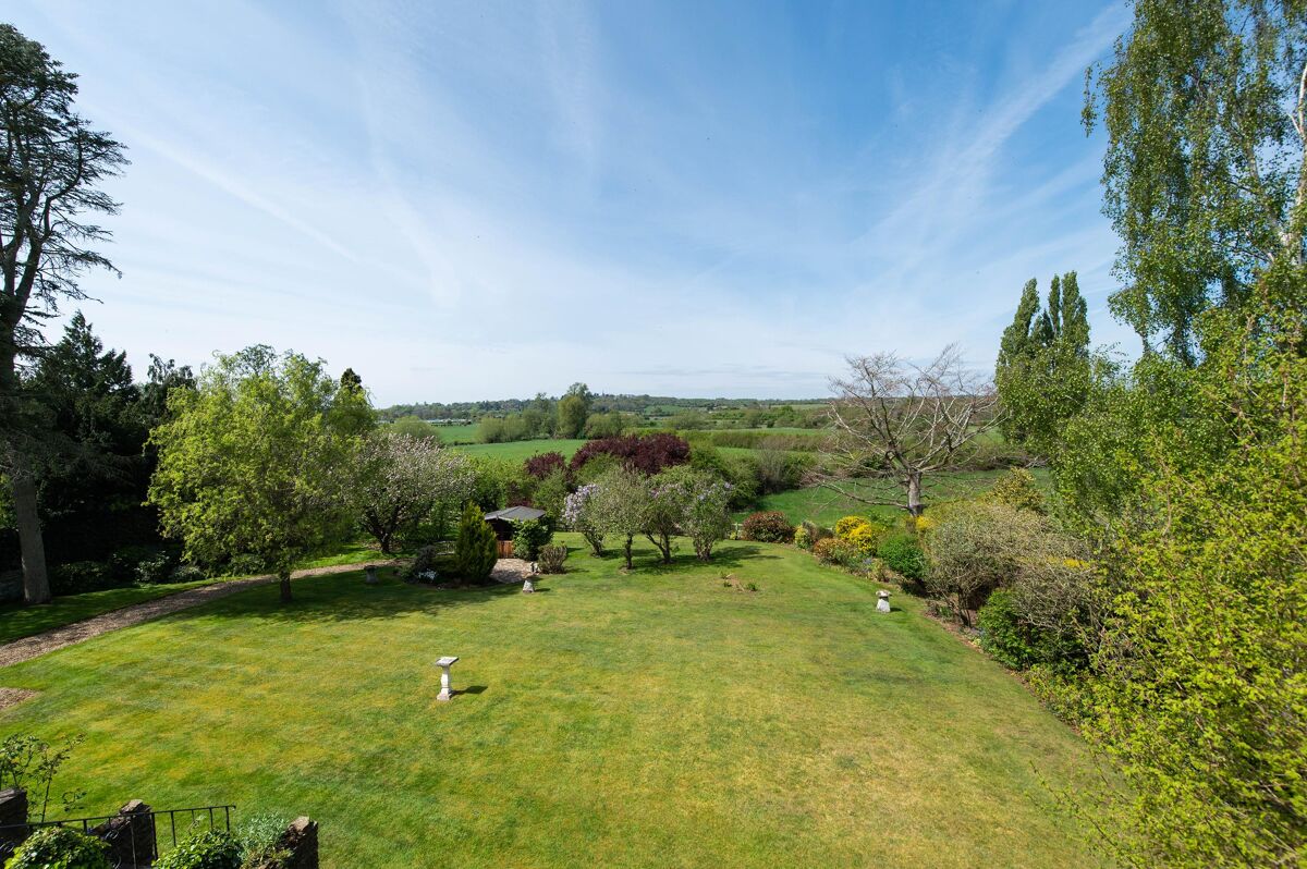 house for sale in Alveston Lane, Alveston, StratforduponAvon