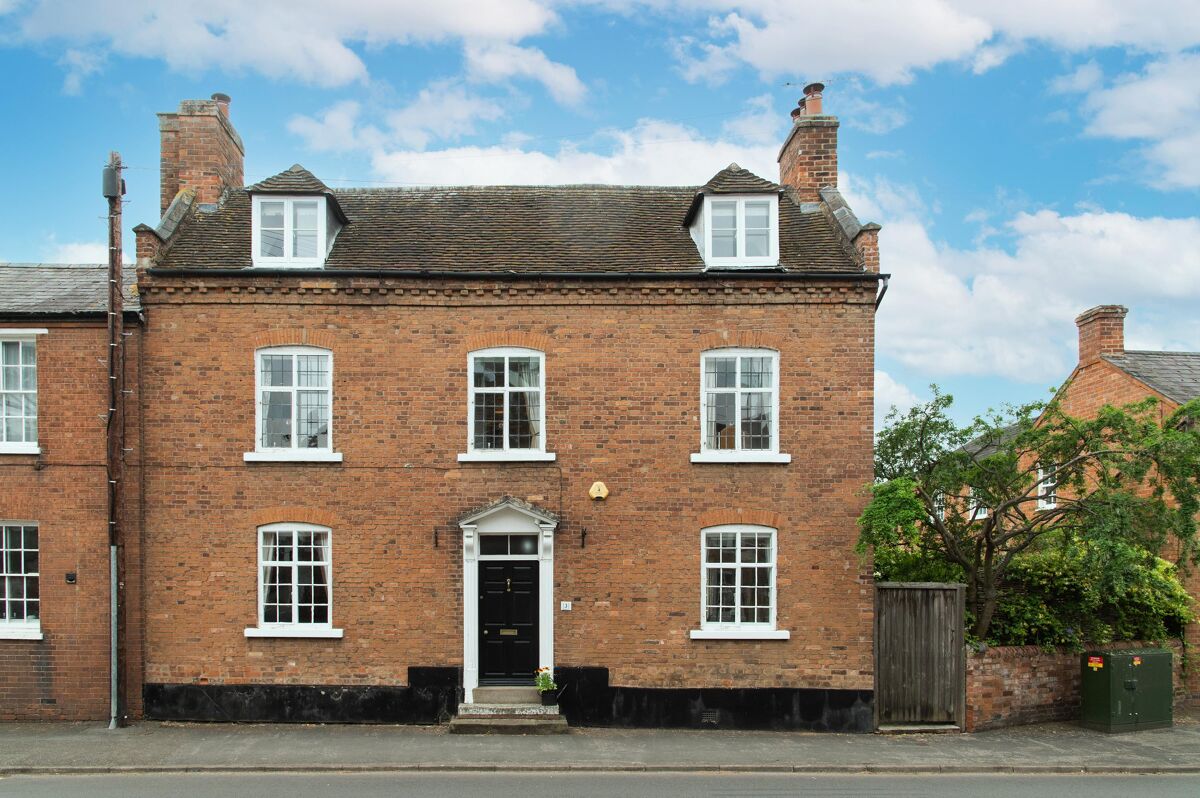 village house for sale in Bridge Street, Barford, Warwick, Warwickshire