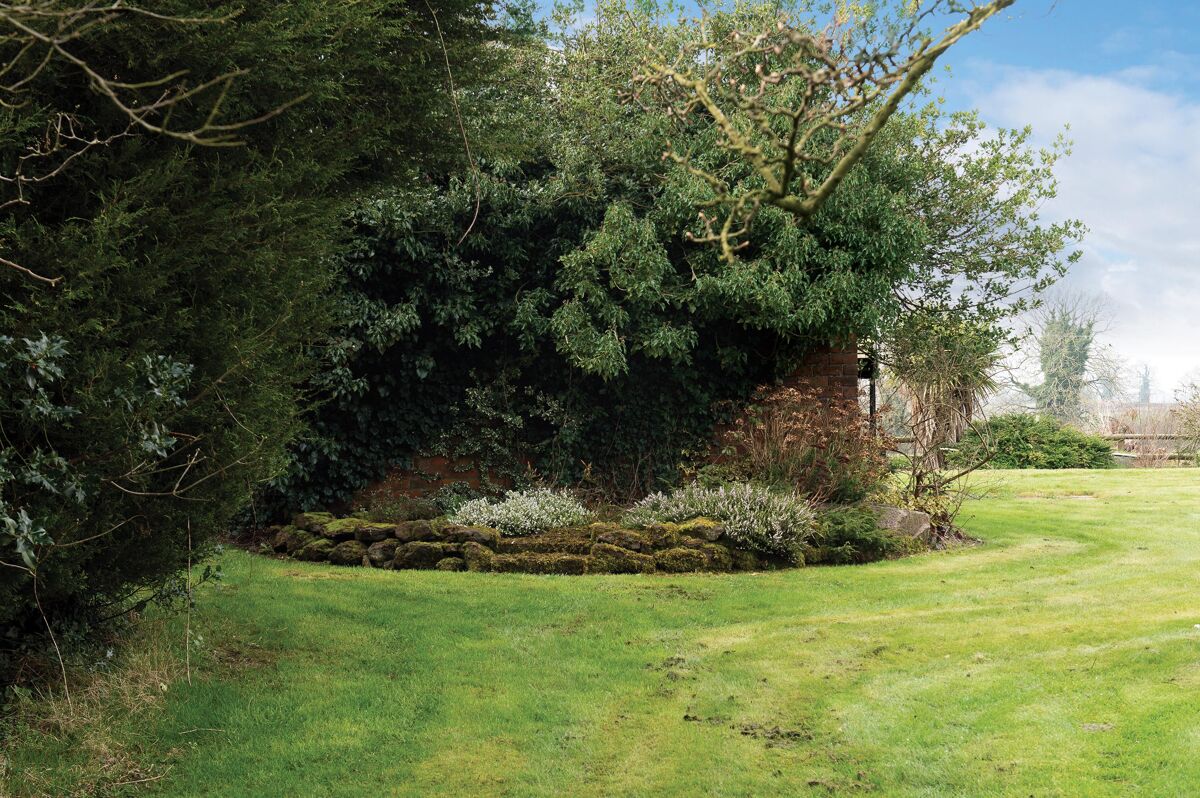 house for sale in Ansley, Nuneaton, Warwickshire, CV10 STR012144861 Knight Frank