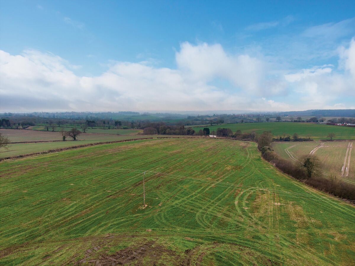 house for sale in Ansley, Nuneaton, Warwickshire, CV10 STR012144861