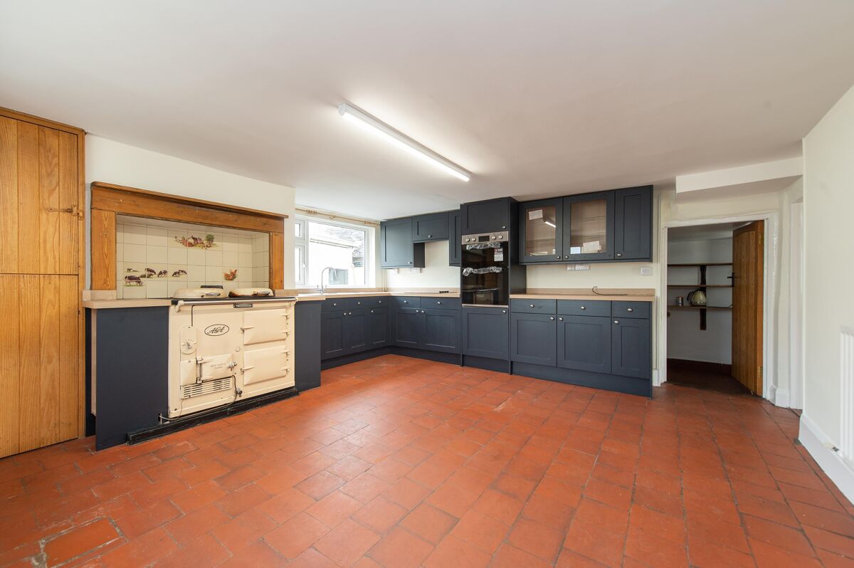 house for sale in Ansley, Nuneaton, Warwickshire, CV10 STR012144861