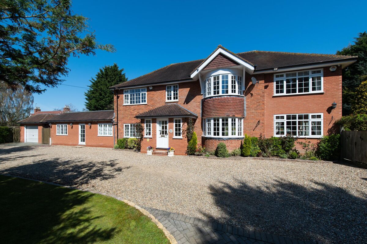 house for sale in Henley Road, Claverdon, Warwick, Warwickshire, CV35