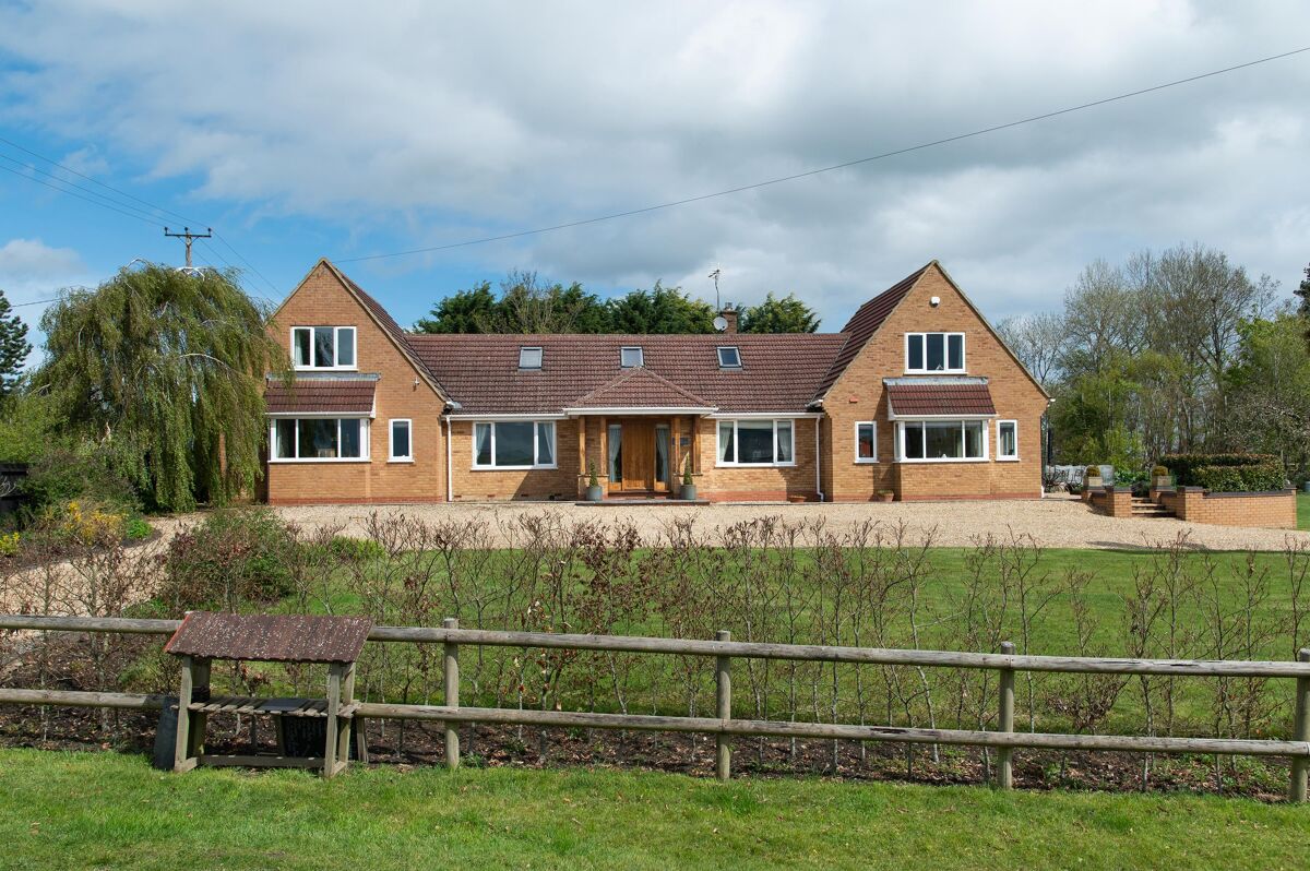 village house for sale in Green Lane, Oxhill, Warwick, Warwickshire