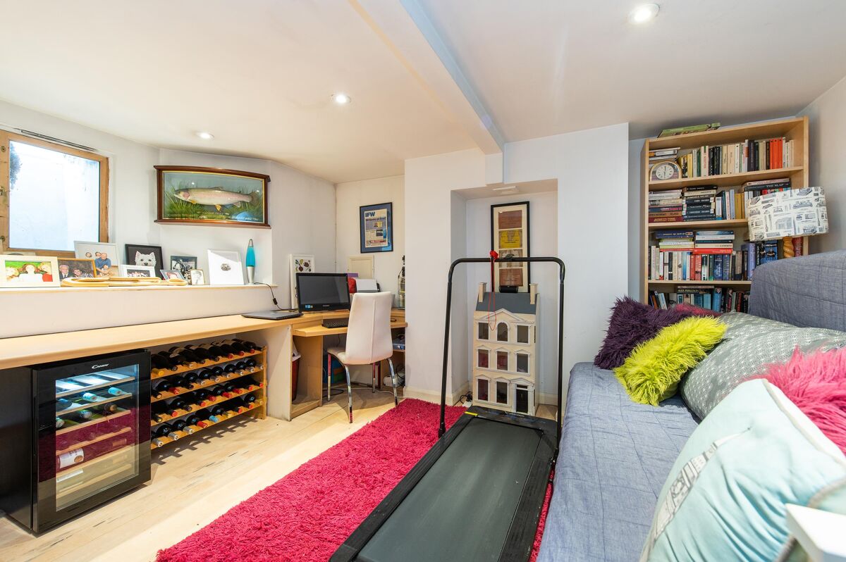 house for sale in Evesham Place, StratforduponAvon, Warwickshire