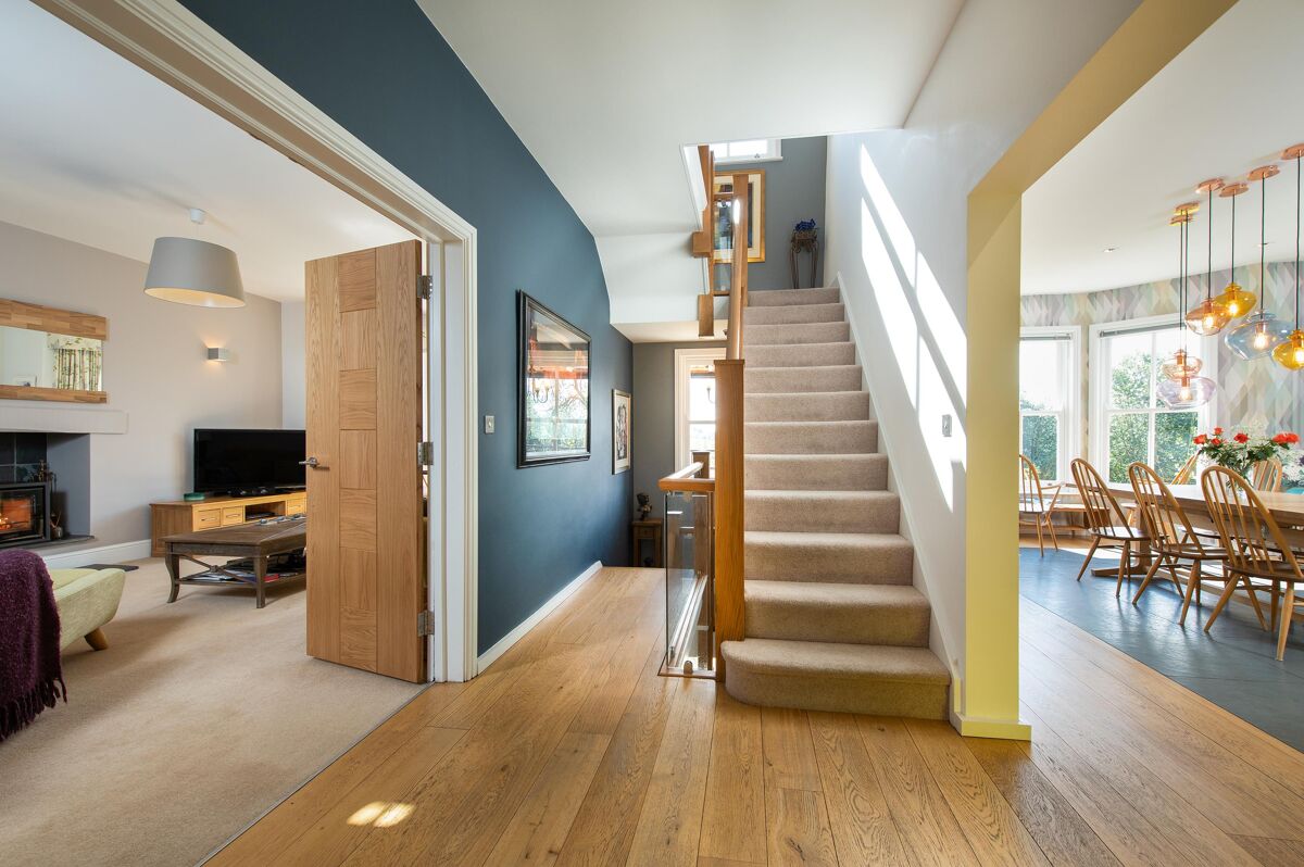 house for sale in High Street, Kenilworth, Warwickshire, CV8